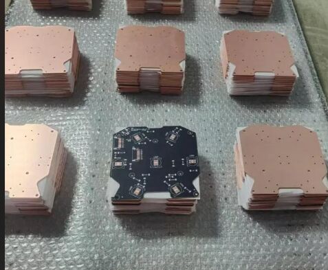 Bom preço Controle de impedância da placa PCB com base de cobre FR4 para estabilidade operacional a longo prazo on-line