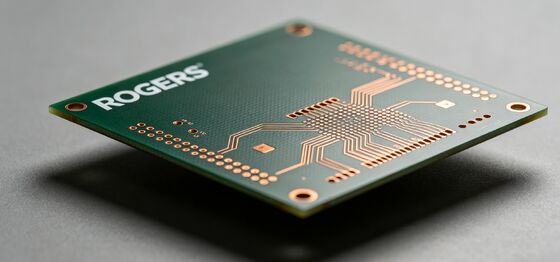 Bom preço Placa de Circuito Impresso (PCB) Rogers com EING desenvolvida para telecomunicações on-line